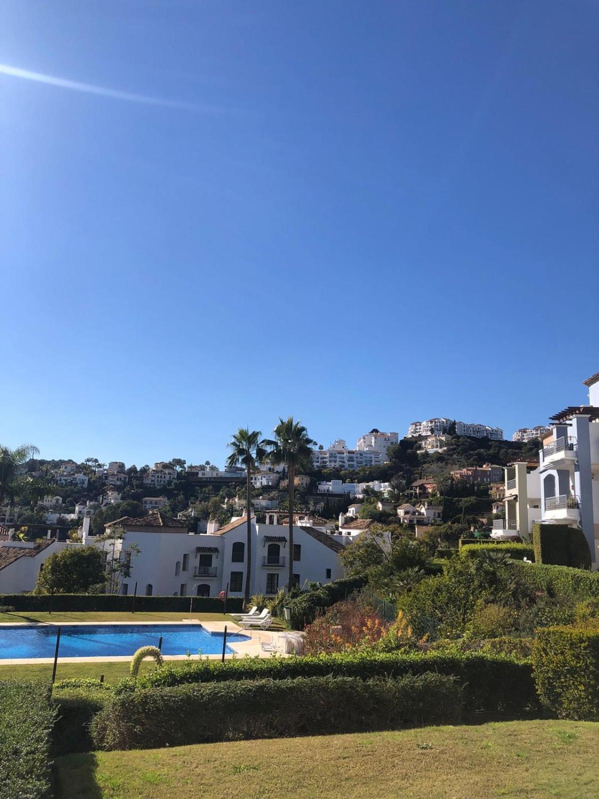 Superior 3Br Golfla Apartment Minutes From Puerto Banus & Marbella Μάλαγα Εξωτερικό φωτογραφία