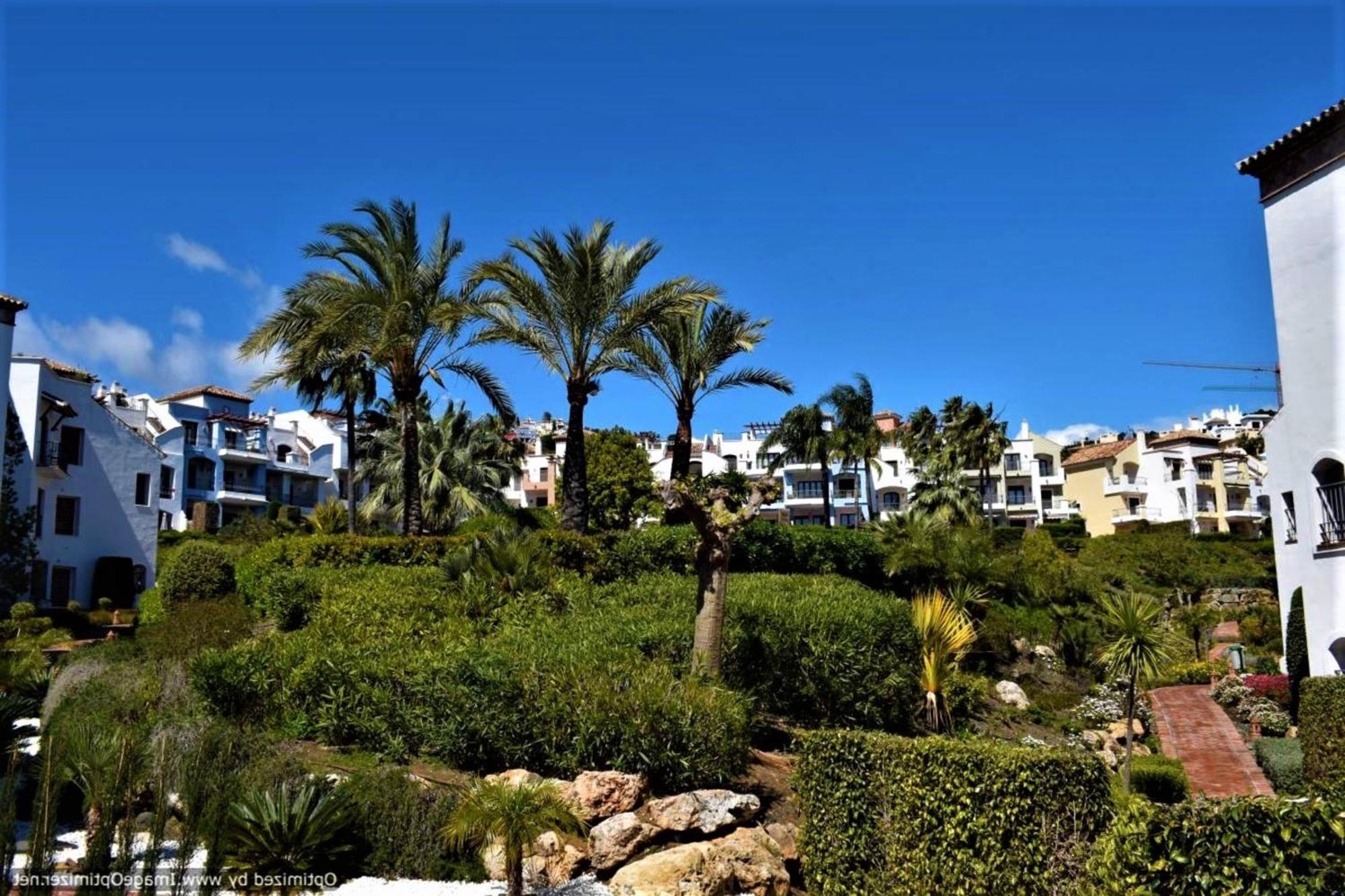 Superior 3Br Golfla Apartment Minutes From Puerto Banus & Marbella Μάλαγα Εξωτερικό φωτογραφία